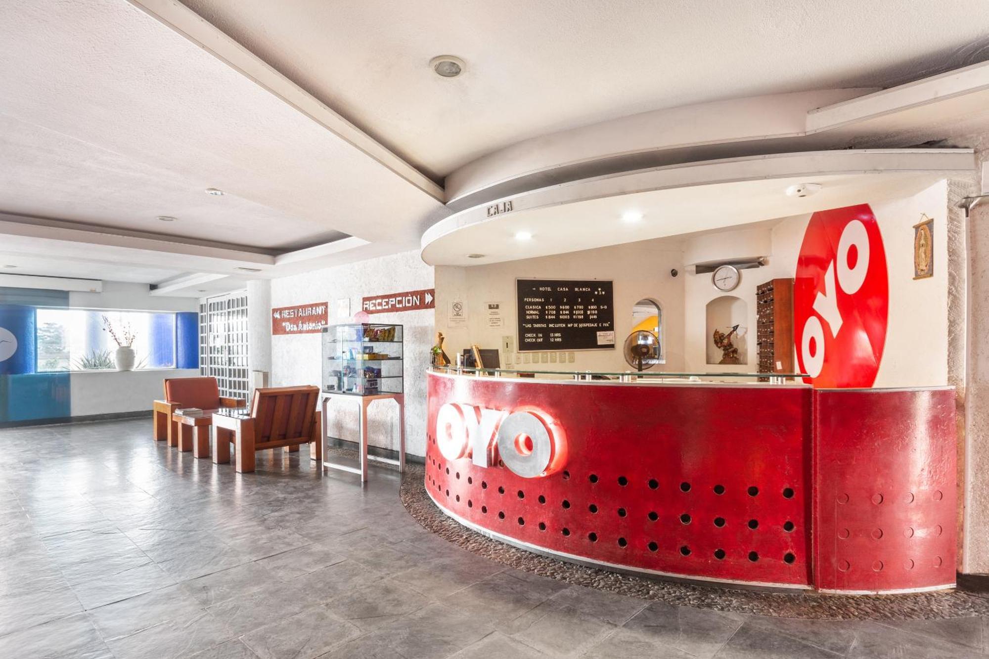 Oyo Hotel Casa Blanca Martínez de La Torre Extérieur photo
