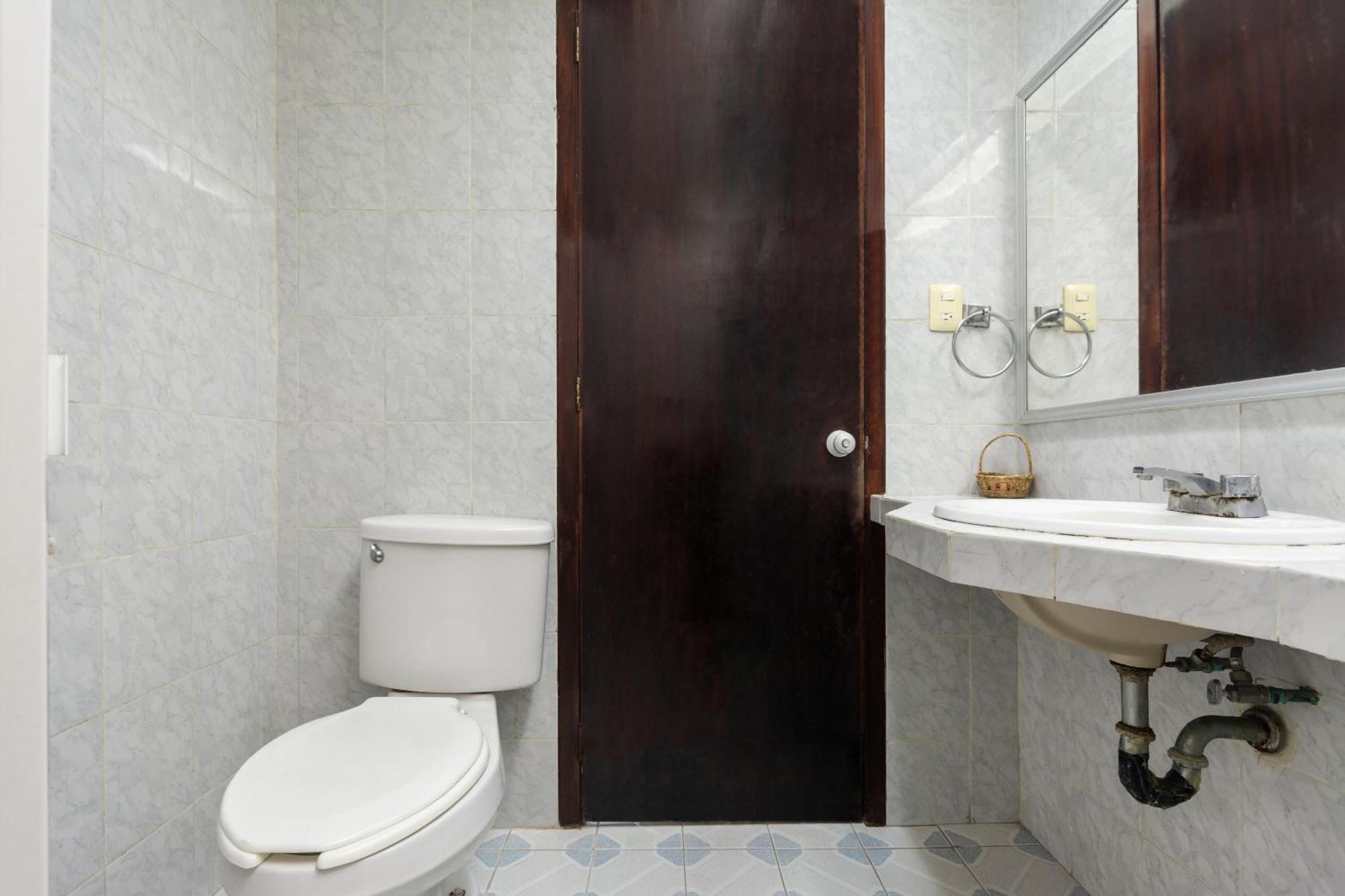 Oyo Hotel Casa Blanca Martínez de La Torre Extérieur photo